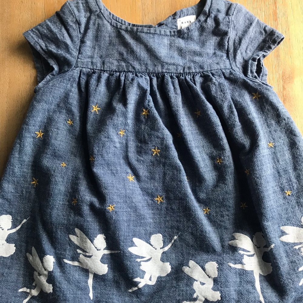 Baby gap jean dress with fairies 6-12 month used